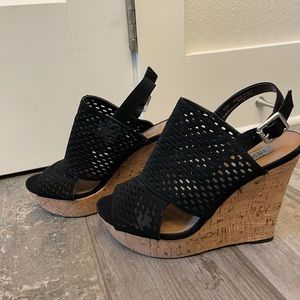 Steve Madden Black Wedges